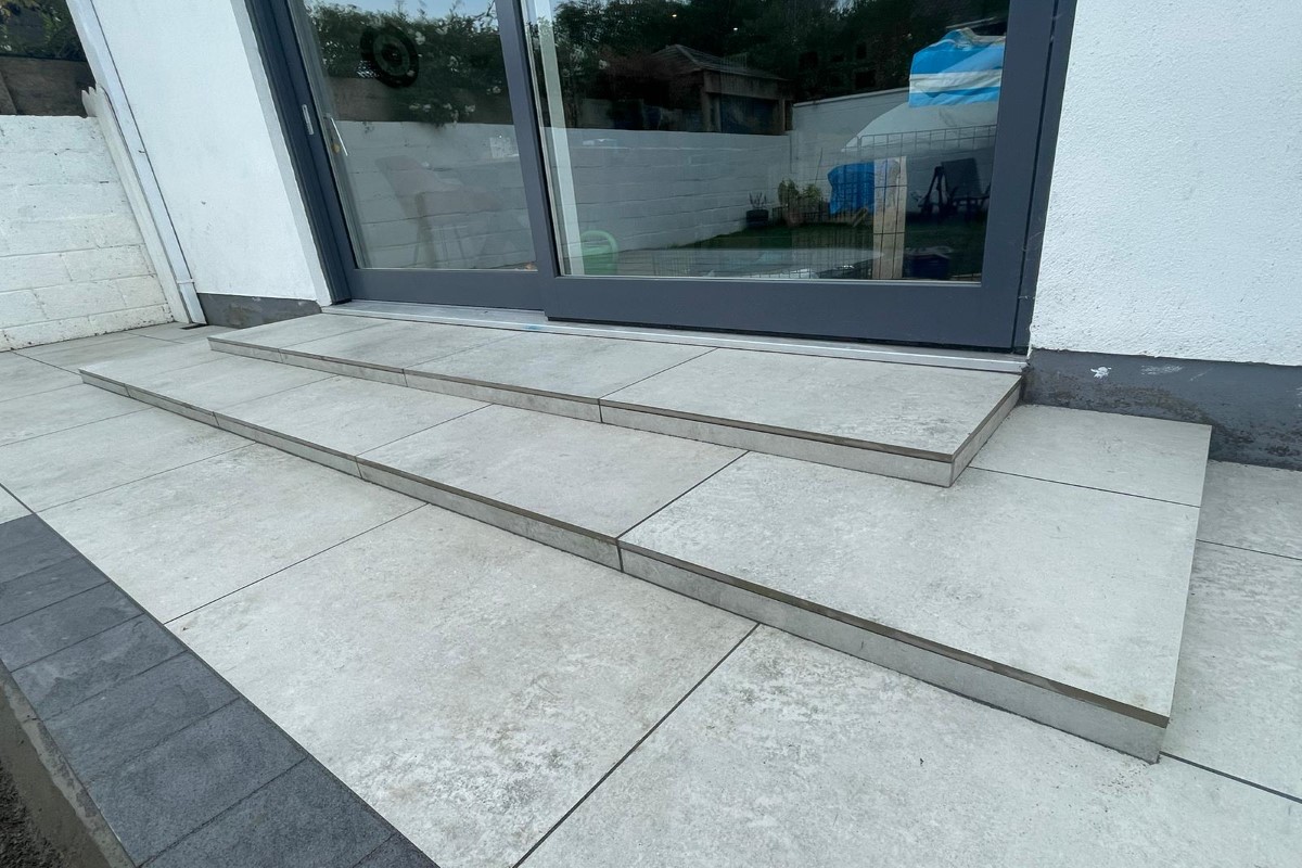 Porcelain Tiling
